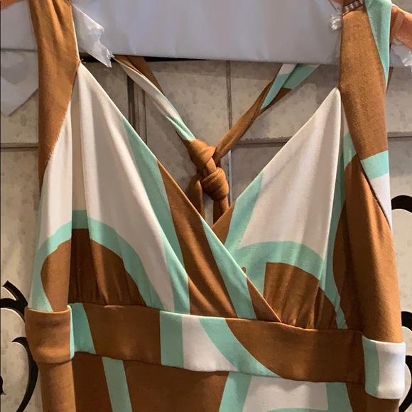 Maxi Dress - Picture 2 of 4